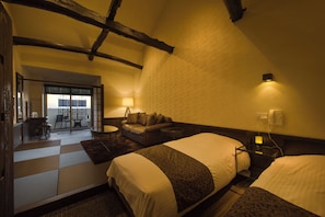1 bedroom, down comforters, in-room safe, free WiFi