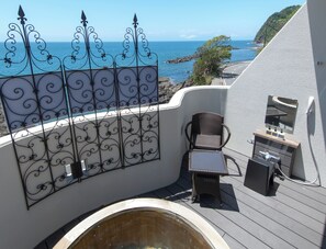 3F Corner Double Room with Hot Spring Open-Air Bath (Meal in guest room), Pet Friendly, Non Smoking | Beach/ocean view