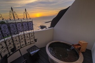 Habitación con 2 camas individuales, no fumadores (3F, Open-Air Bath, Pet Friendly) | Vistas al mar