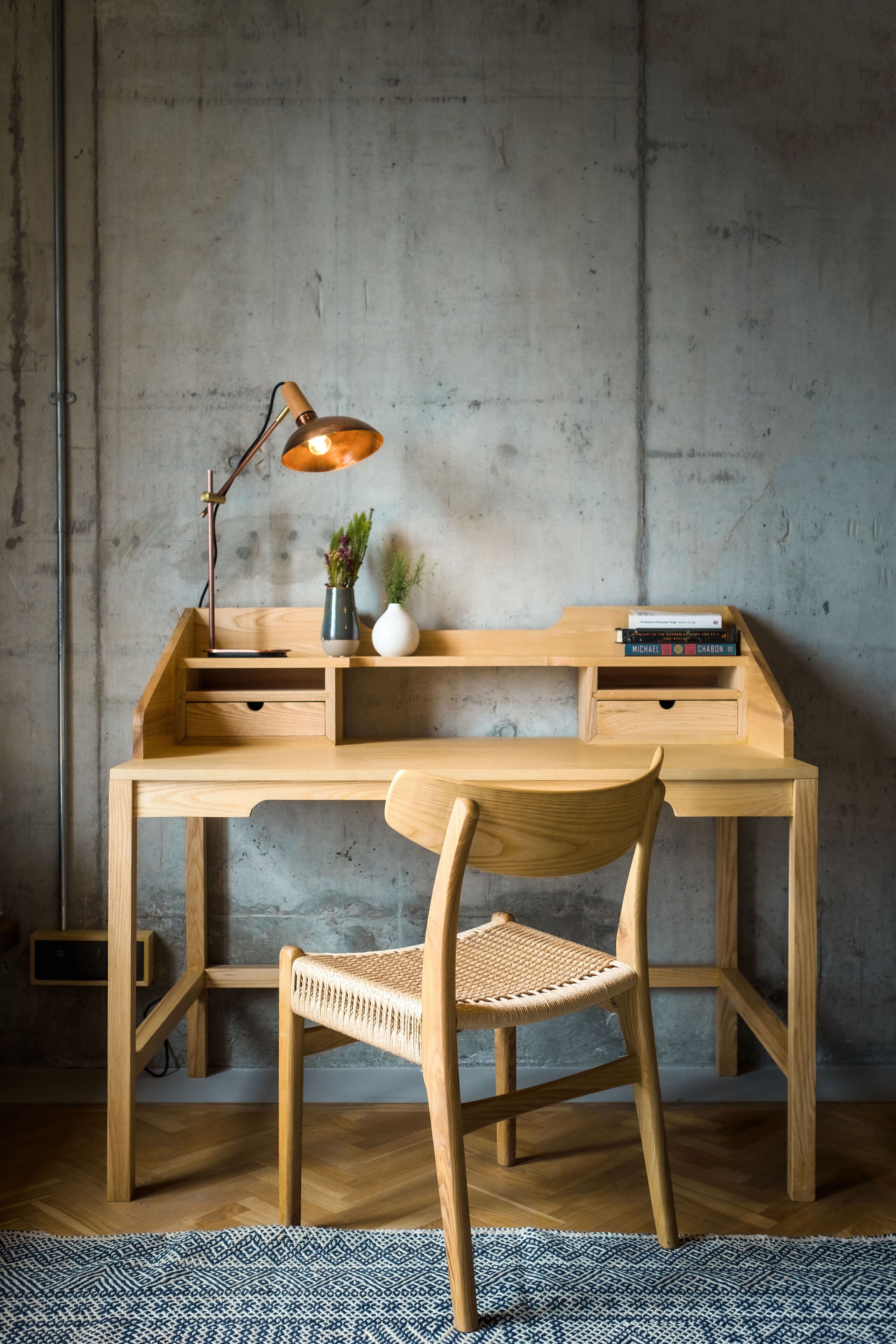 room to read  | premium bedding, minibar, in-room safe, desk