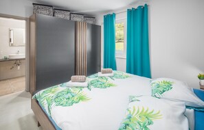 3 bedrooms, in-room safe, travel crib, free WiFi - 3 bedroom gorgeous home in Pula (Pula)