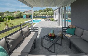 Terrace/patio - 3 bedroom gorgeous home in Pula (Pula)