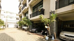 Parking - Anping Qinghai House (Tainan)