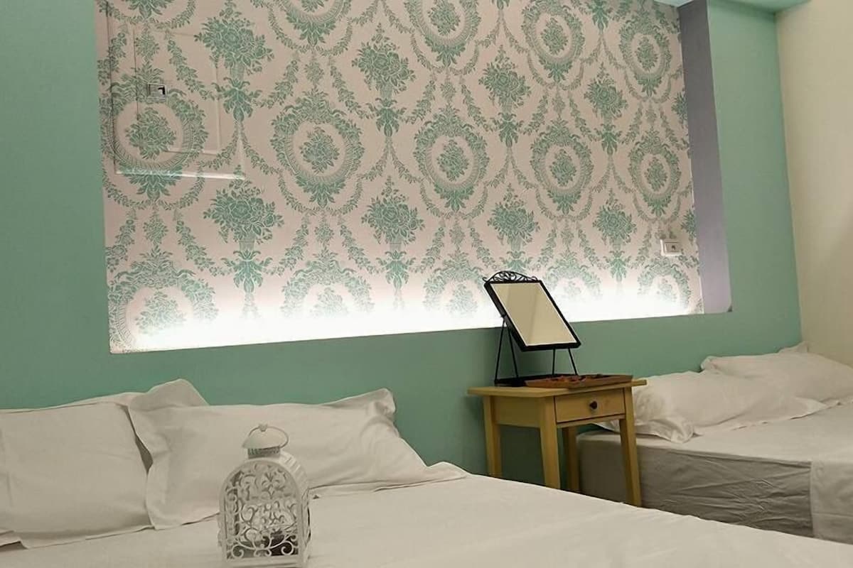 Desk, blackout curtains, free WiFi, bed sheets