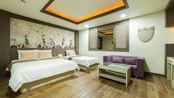 Deluxe Room, Bathtub | 2 bedrooms, desk, soundproofing, free WiFi