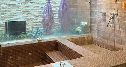 Her Home Spa Motel Douliu