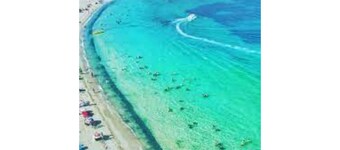 Villa Aaliyah with private pool and jacuzzi not overlooked