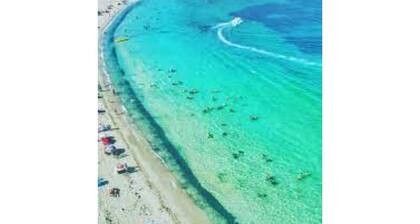 Villa Aaliyah with private pool and jacuzzi not overlooked