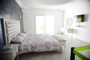 4 soverom, strykejern/-brett, wi-fi og sengetøy