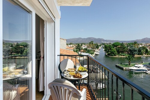 Beautiful Mediterranean penthouse on the Costa Brava