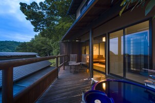 客房, 海洋景观 (Japanese Western Style, Open-air Bath) | 阳台
