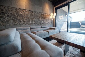 Premium bedding, down duvets, minibar, in-room safe - Mayu Futahari (Nishiizu)