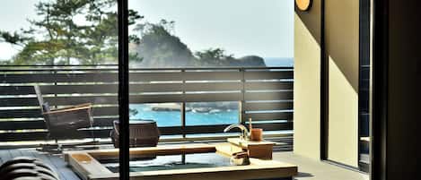 Menou Guestroom with Open-Air Bath, Non Smoking | Beach/ocean view