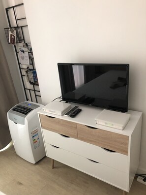 Interni