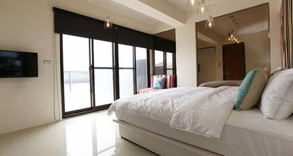 Hi Zebra Travel B&B