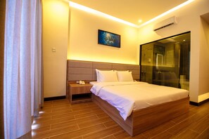 Deluxe Double Room, Sea View - Hai Ma Hotel (Sihanoukville)