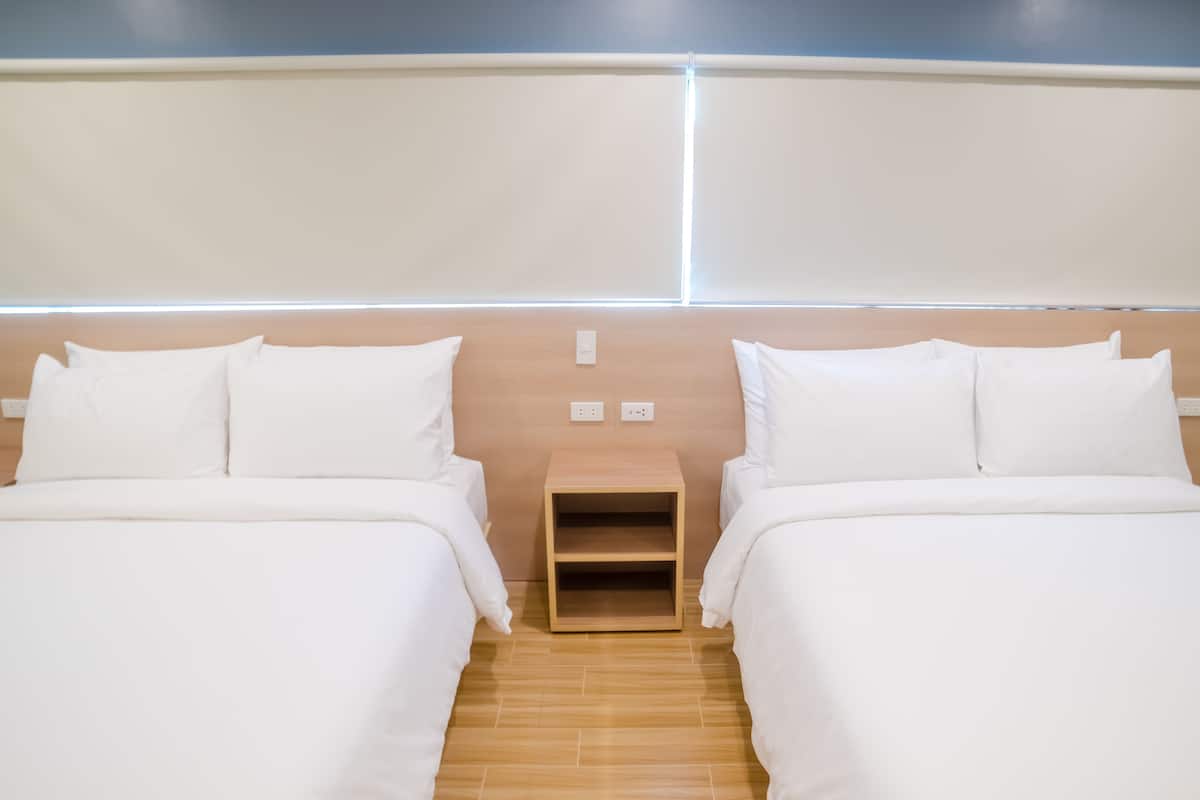 Blackout curtains, free WiFi, bed sheets