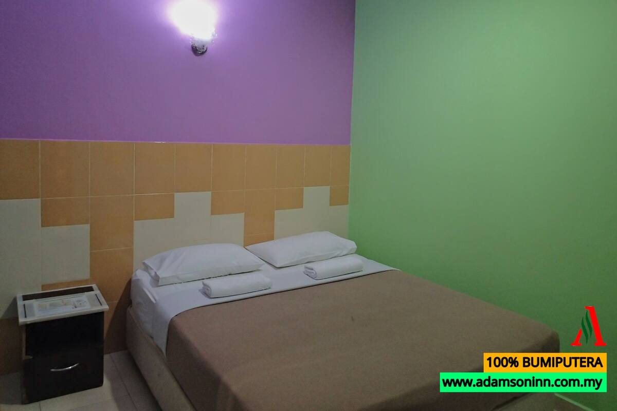 Standard Double Room, 1 Queen Bed, No Windows | Living area | Flat-screen TV