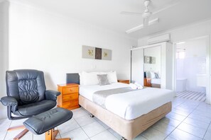 Chambre Exécutive, 1 grand lit (Spa)