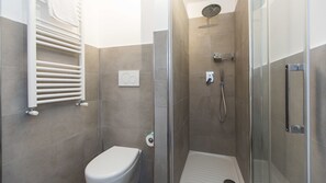 Apartment | Bathroom
