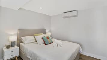 1 chambre, fer et planche à repasser, Wi-Fi gratuit, draps fournis