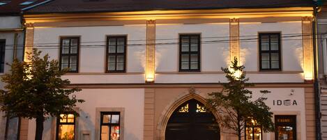 Exterior