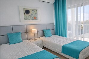 2 bedrooms, iron/ironing board, travel cot, free WiFi