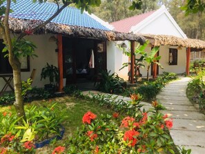 Exterior - Hoi An Blue Seaside Homestay (Da Nang)