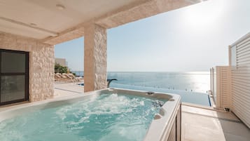 Villa (Ananti) | Bañera de hidromasaje privada