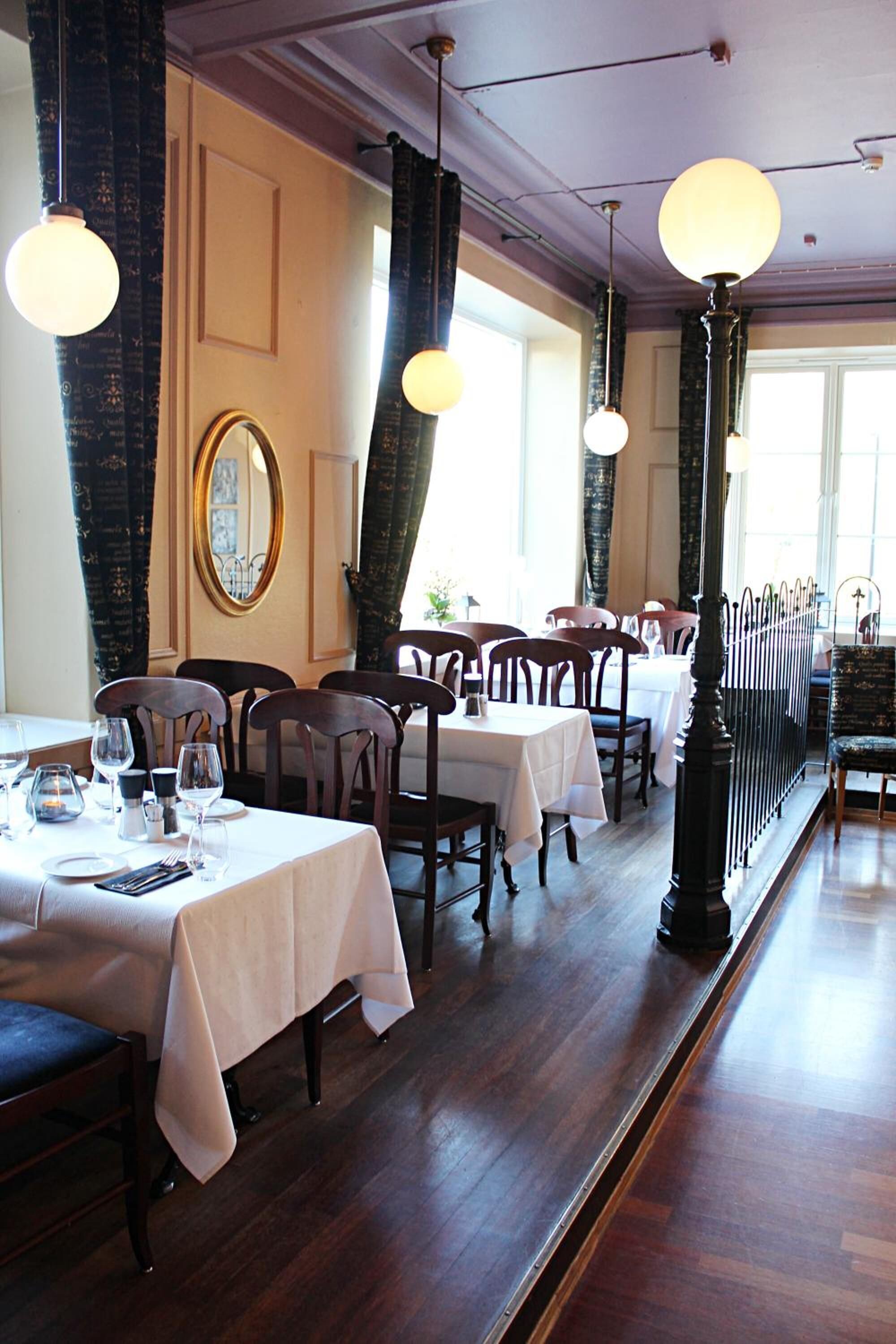 Der serveres aftensmad