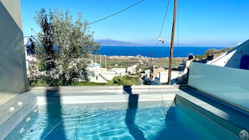 Deluxe Suite Sea View Veranda & Hot Tub