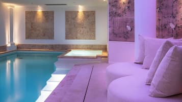 Piscine couverte
