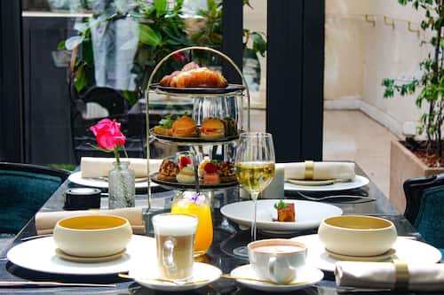 Breakfast, lunch, dinner served; French cuisine