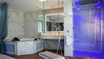 奢华双人房 (Extravagante) | 高档床上用品、客房内保险箱、遮光窗帘、隔音