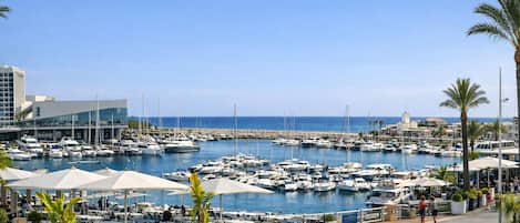 Marina/club náutico