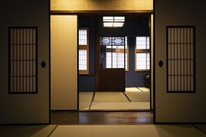 Prevate Vacathion Home (Country designated cultural property) | Living room - Kanazawa Machiya Kenroku (Kanazawa)