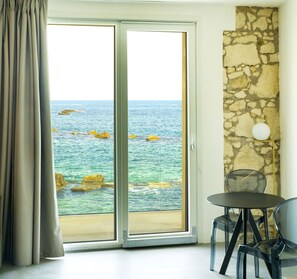 Beach/ocean view - Re Dionisio Luxury Suites (Syracuse)