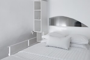 Villa | In-room safe, soundproofing, iron/ironing board, free WiFi - Oia White Cave Oia Cliff (Santorini)