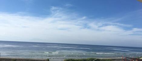 Chambre Triple Supérieure, vue océan | Vue sur la plage/l’océan