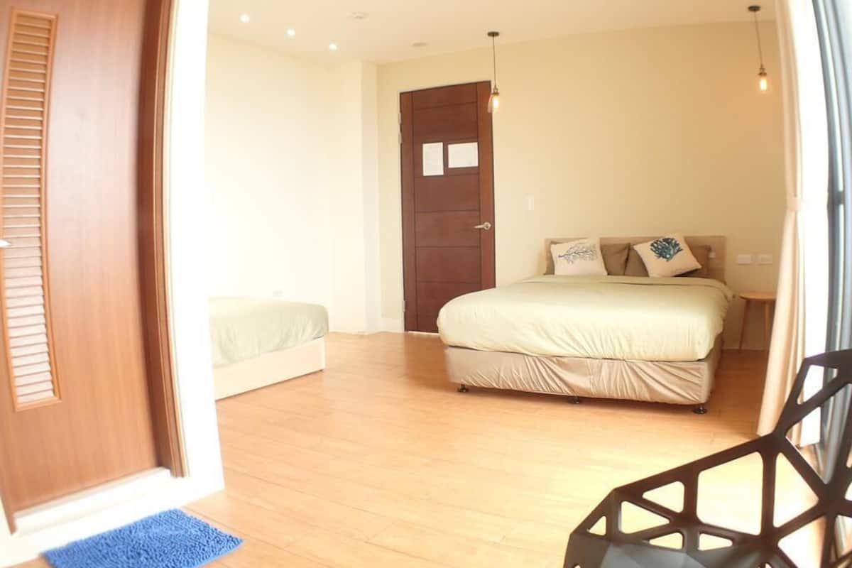 Chambre Triple Supérieure, vue océan | Rideaux occultants, chambres insonorisées, Wi-Fi gratuit