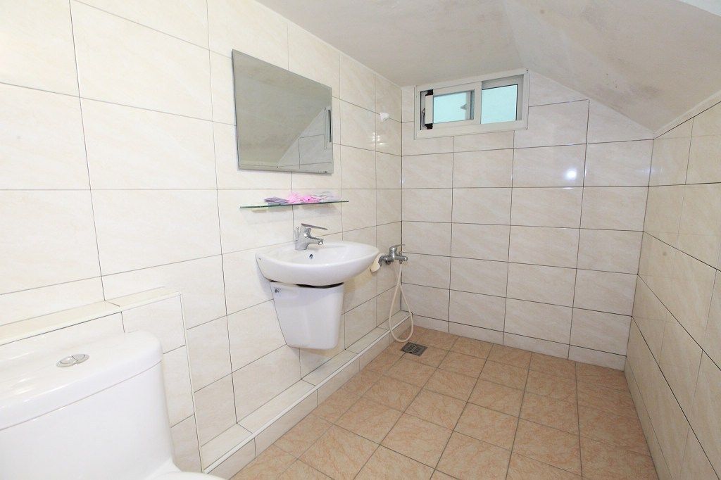 quadruple room, 2 double beds | bathroom | shower, free toiletries, hair dryer, slippers