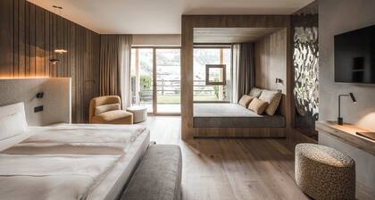 Excelsior Dolomites Life Resort