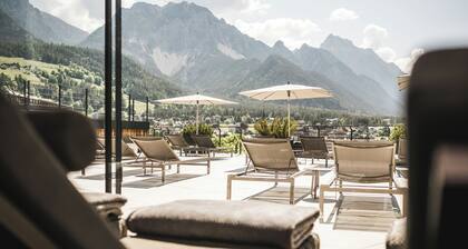 Excelsior Dolomites Life Resort