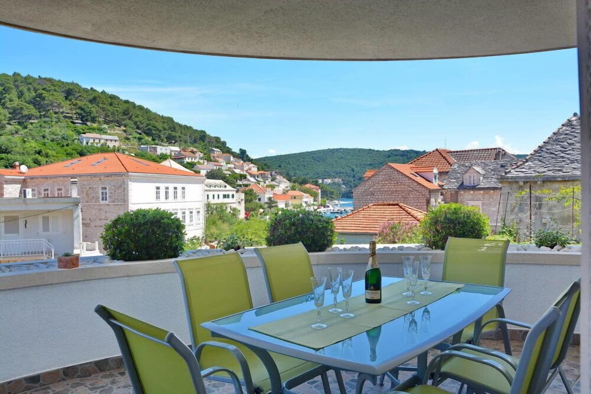 Apartment, 3 Bedrooms, Sea View | Terrace/patio