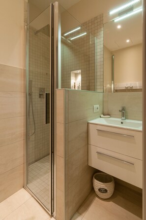 Shower, hair dryer, bidet, towels - San Marco Luxury property with terraces. Muneghe (Venezia)