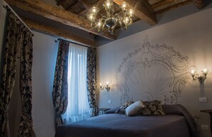 6 Schlafzimmer, Zimmersafe, Bügeleisen/Bügelbrett, Reisekinderbett