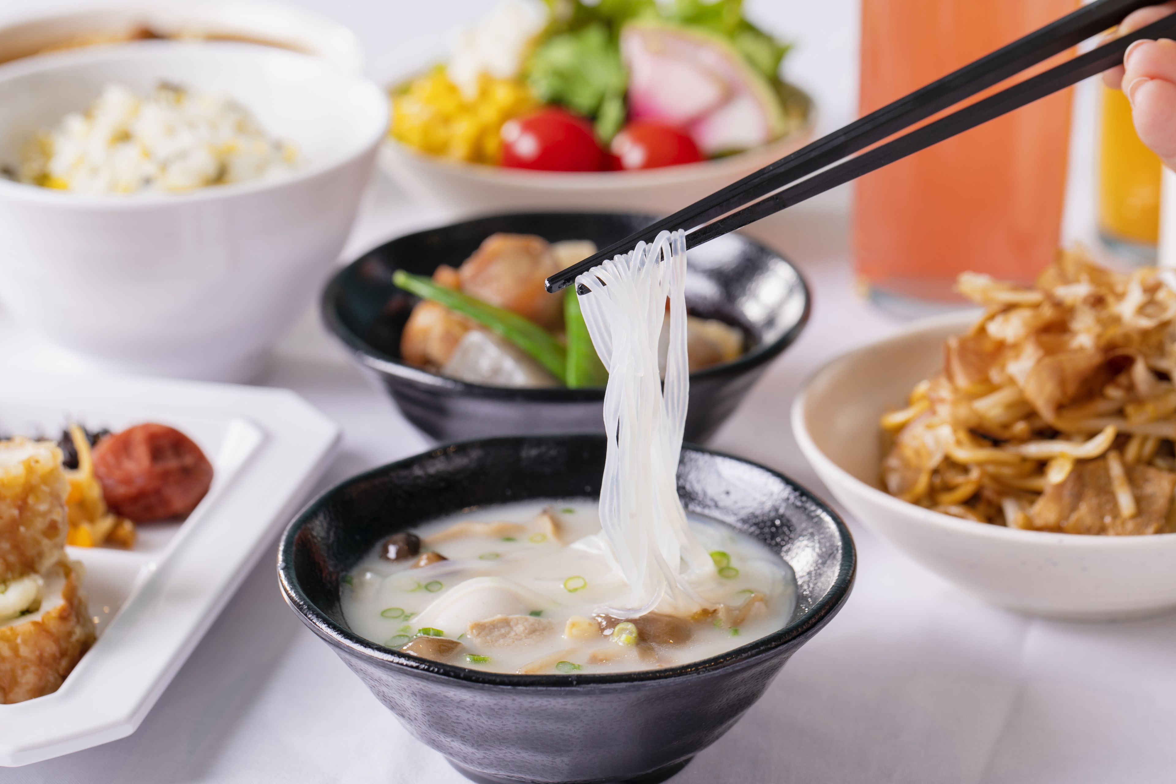 Morgenmadsbuffet hver dag (1300 JPY pr. person)