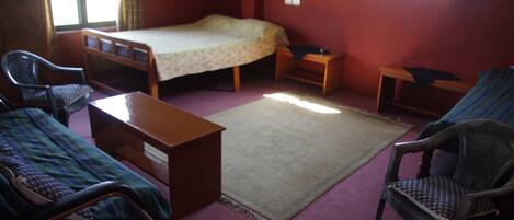 9 slaapkamers, een strijkplank/strijkijzer, wifi, beddengoed