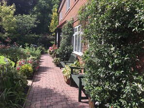 Garden - Grove House B & B (York)