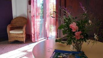 Standard Double or Twin Room, 1 Bedroom, Courtyard View | Individually furnished, desk, free cribs/infant beds, free WiFi